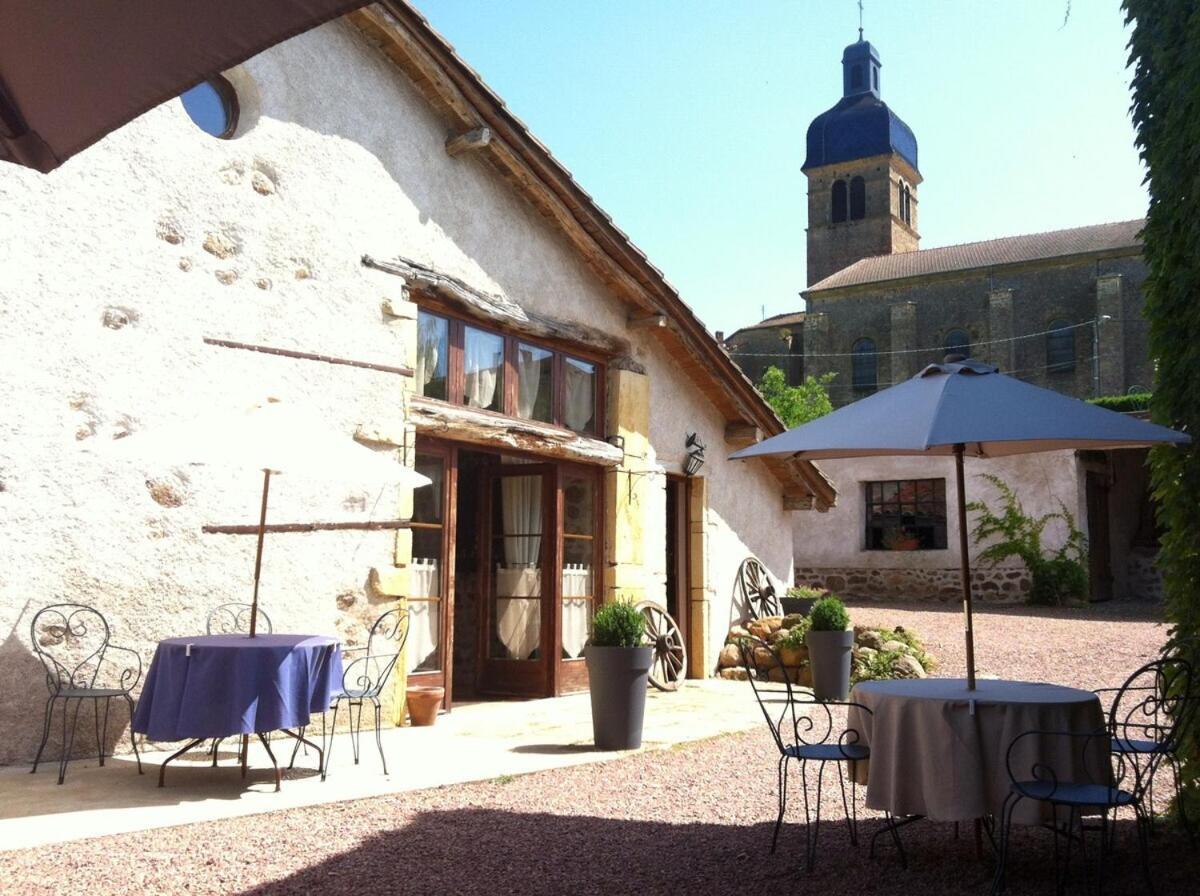 Villa La Grange Coutouvre Exterior foto